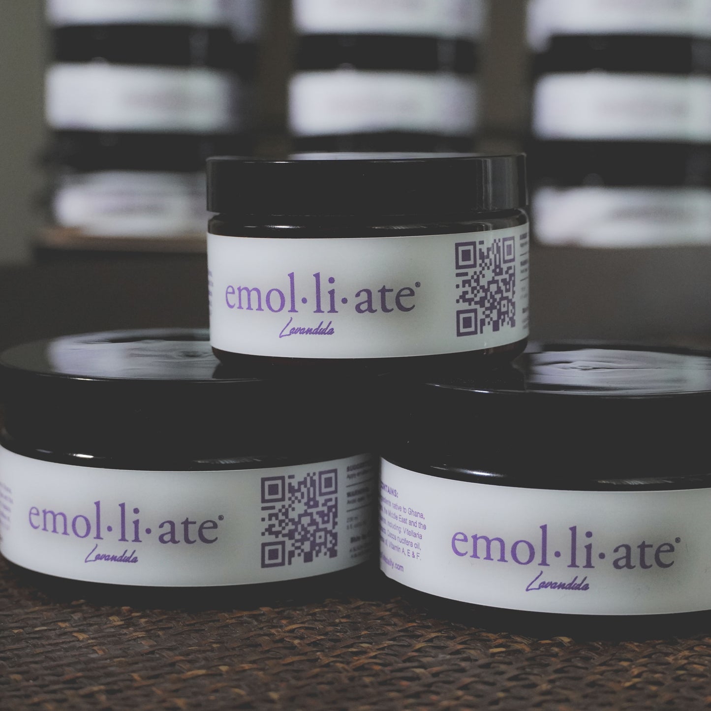 emolliate ~ Lavandula